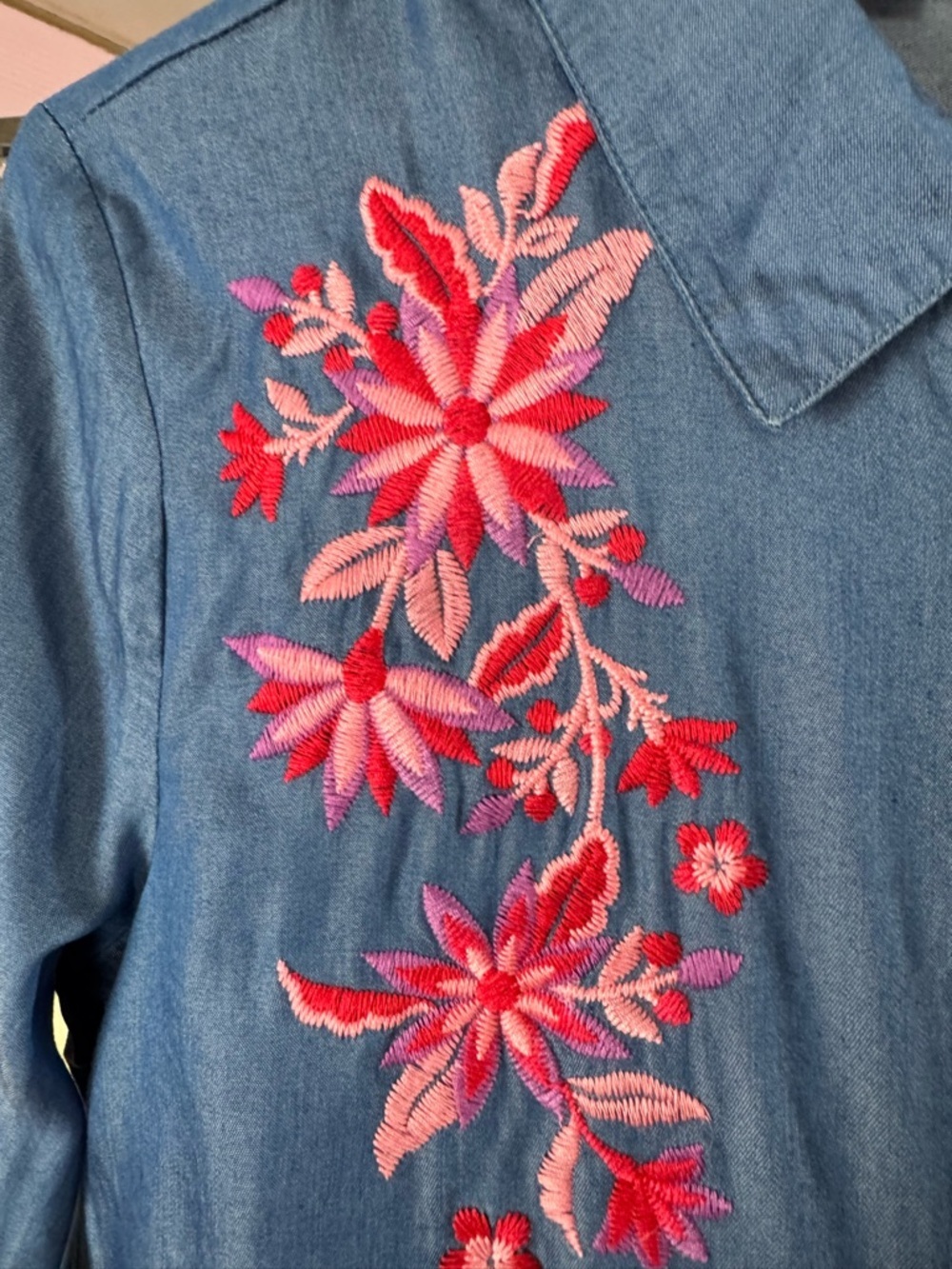 UMGEE Floral Embroidered Tencel Button Down Blouse Bell Sleeve Blue Small - Picture 4 of 5